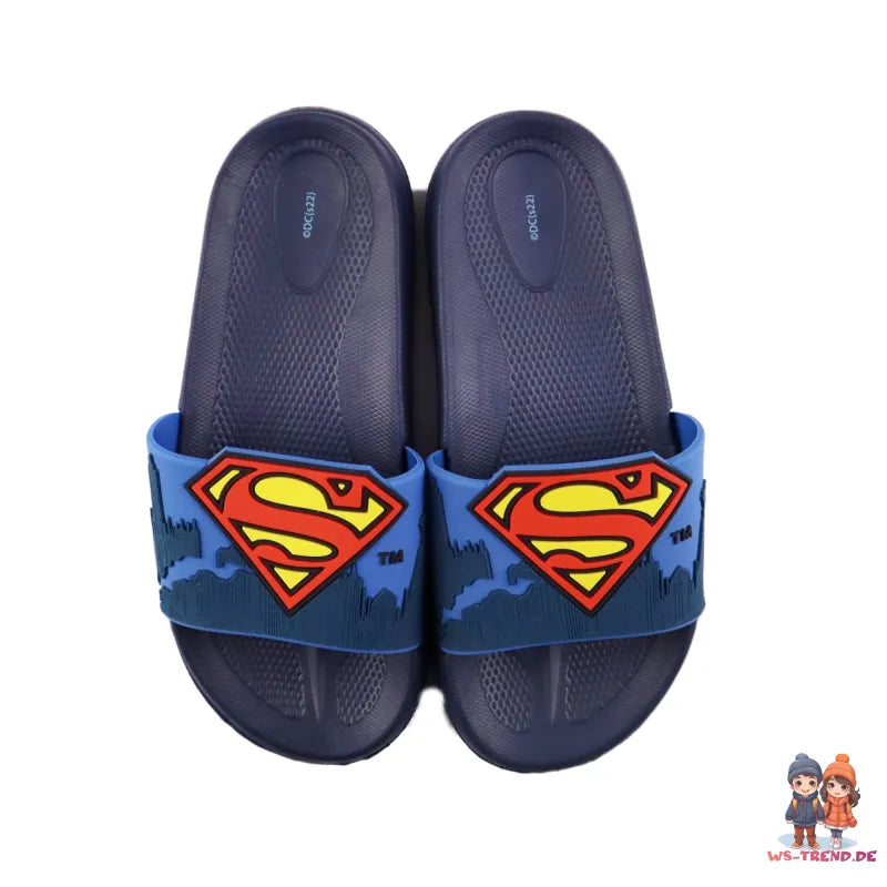DC Comics Superman Kinder Badelatschen Sandalen 3D Optik - WS-Trend.de Schuhe Blau