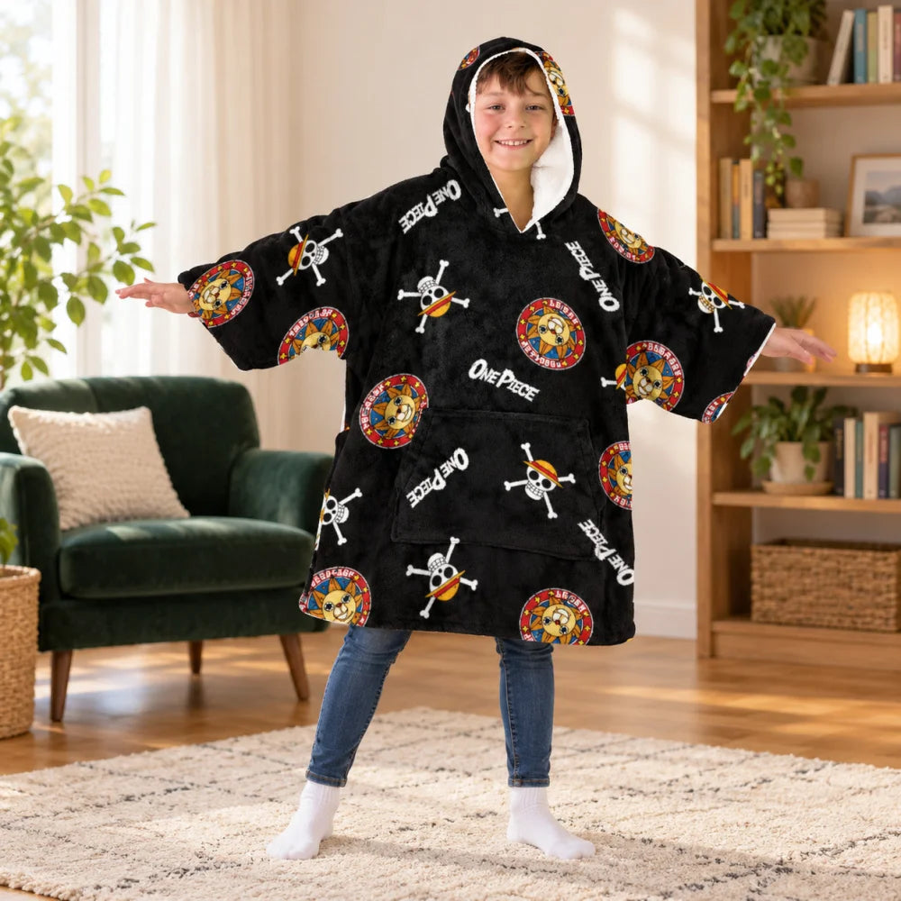 One Piece Kinder-Kuschelponcho mit Kapuze und Tasche 7-14 Jahre - WS-Trend.de