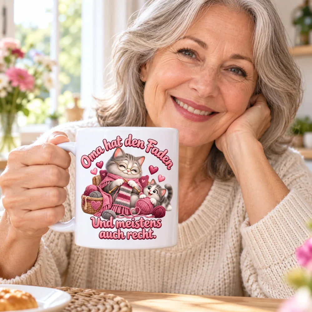 WS-Trend Strickkatzenoma Tasse 330 ml Oma Geschenk mit lustigem Spruch - WS-Trend.de