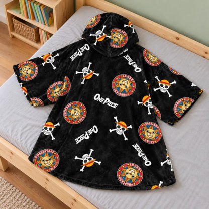 One Piece Kinder-Kuschelponcho mit Kapuze und Tasche 7-14 Jahre - WS-Trend.de