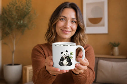 Anti-Stress-Tasse Panda – Sumi-e Keramikbecher 325 ml - WS-Trend.de