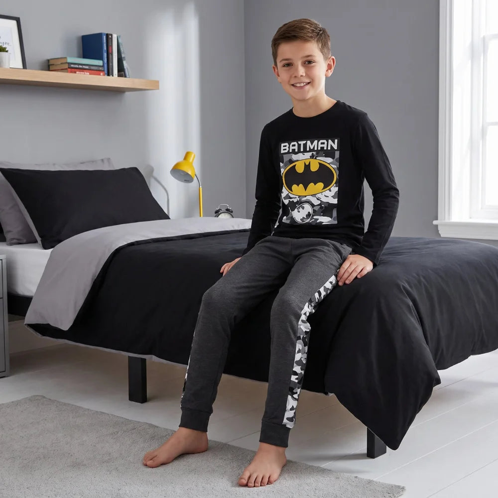 Schlafanzug DC Comics Batman Jungen Kinder lang Pyjama Gr. 134-140 - WS-Trend.de