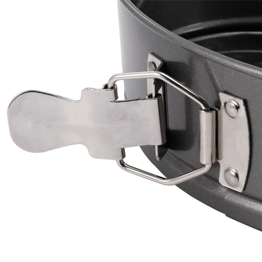 3-teiliges Springform-Set Schwarz Rund Herz Quadratisch aus Kohlenstoffstahl - WS-Trend.de