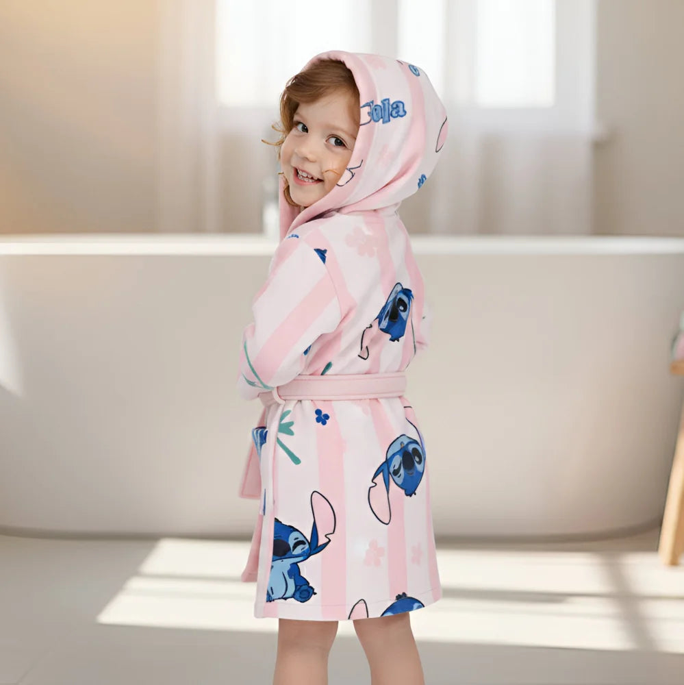 Disney Stitch Kinder Mädchen 3 tlg Set Bademantel Handtuch Handschuh Gr. 98 -128 - WS-Trend.de