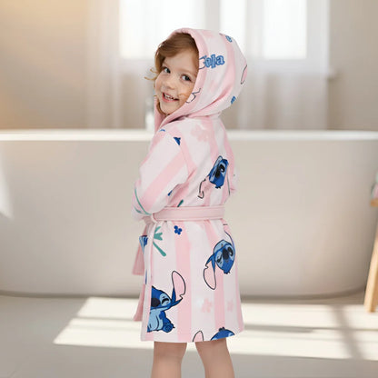 Disney Stitch Kinder Mädchen 3 tlg Set Bademantel Handtuch Handschuh Gr. 98 -128 - WS-Trend.de